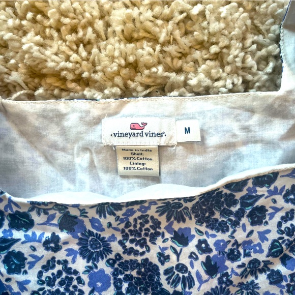 Vineyard vines dress - Picture 3 of 3